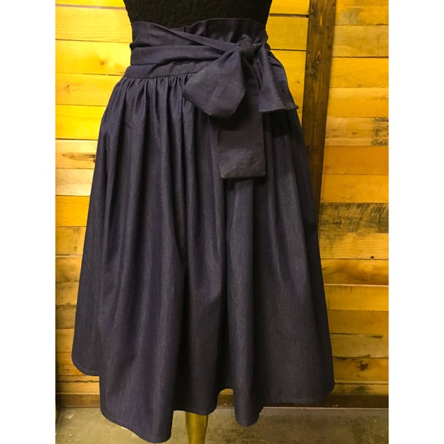 Black ball skirt with pockets on sale